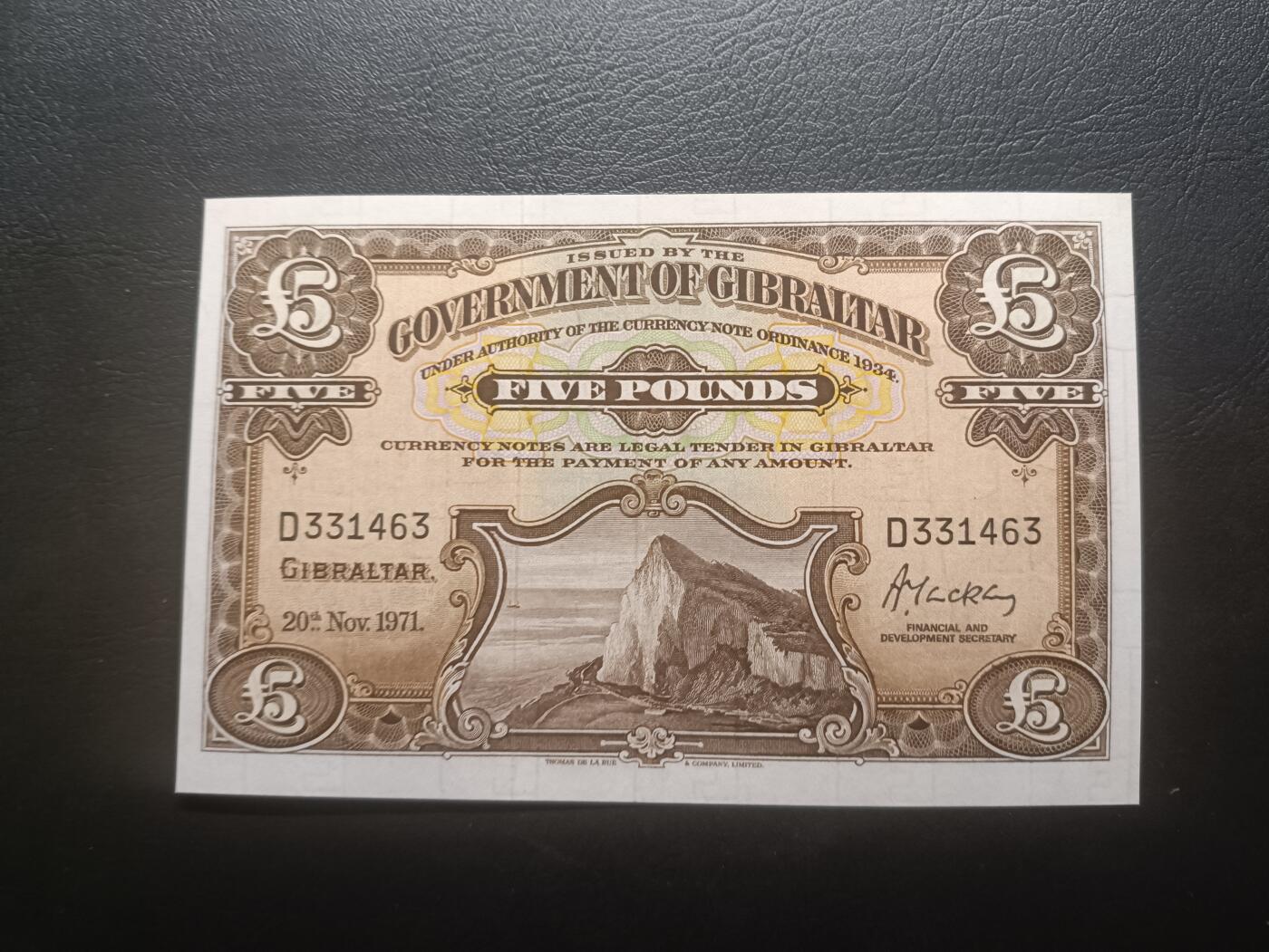 2026首期，总第211期 直布罗陀1971版5镑AUNC，海岸峭壁，少见中高面值