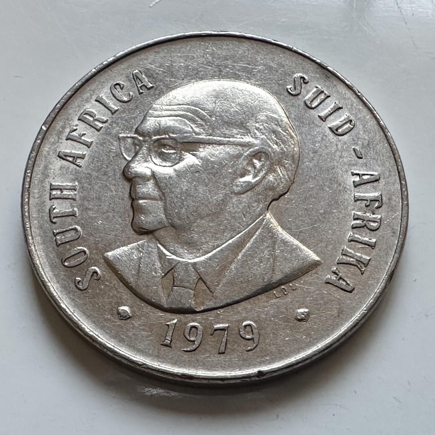 🌹外币初藏🌹🐯2025年第147场  每周二四六晚8️⃣点 接代拍 南非1979年50分