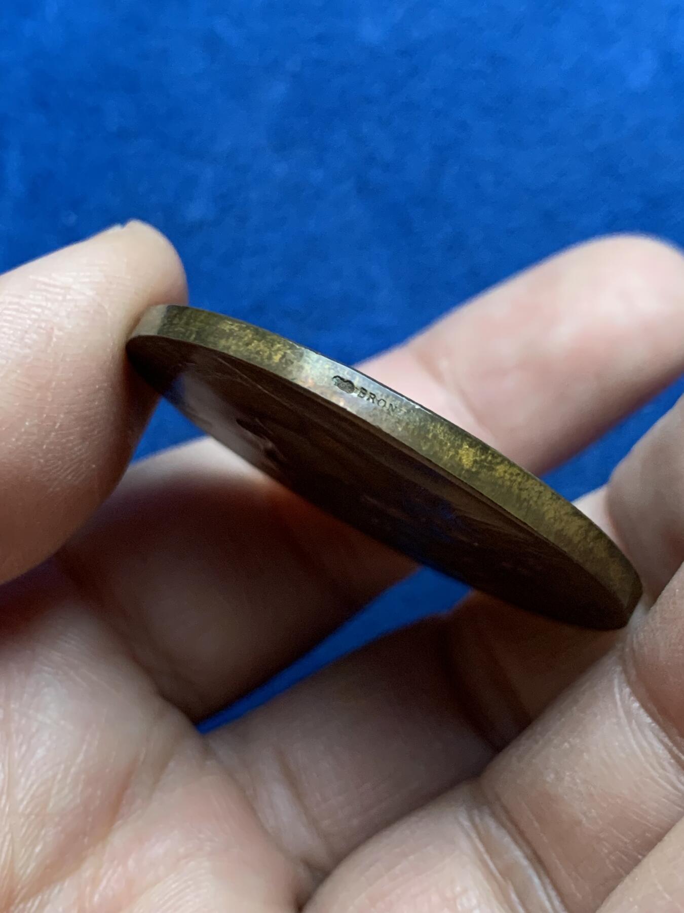 《竞宝斋》第452场 周日，周一 2场连拍 （全场包邮，欢迎送拍） 1891年玛丽安娜女神铜章 带原盒 33.3克 41.2mm 丰饶角铜标