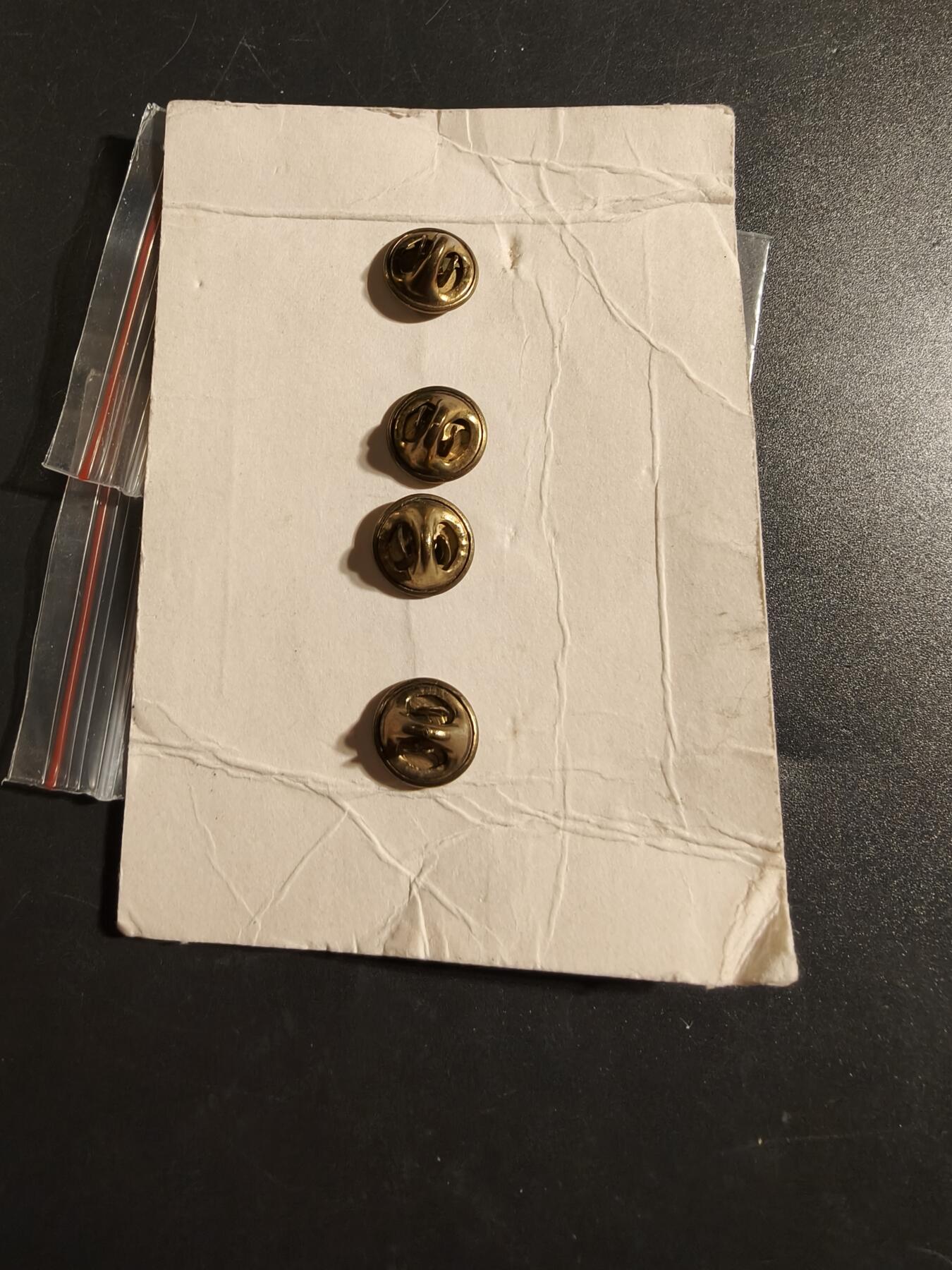 老王徽章第172期 美国陆军第63步兵师证章     2枚     原封未拆