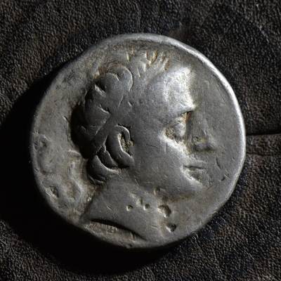 【良泉】第45期【直播场】1月15日晚19.30点开拍！ 208组，西方古代钱币、丝路古珠杂项专场 - 【藏家出品A】16.76克，公元前261-246年【古希腊】塞琉古帝国，安条克二世青年版头像，四德拉克马银币