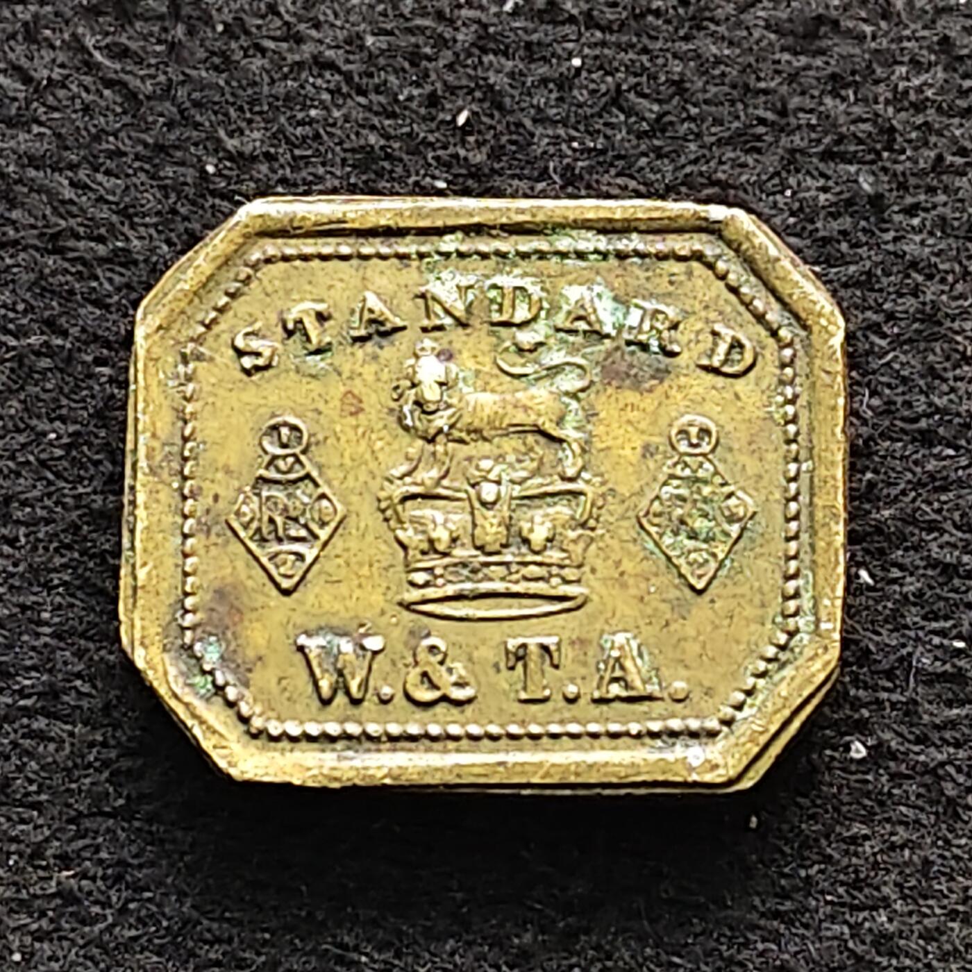 【全场包邮】纯粹捡漏拍490场（免费代拍第27场） 【杂件】英国W. & T.A.公司标准4本尼威特（金衡重量单位）铜制铭牌