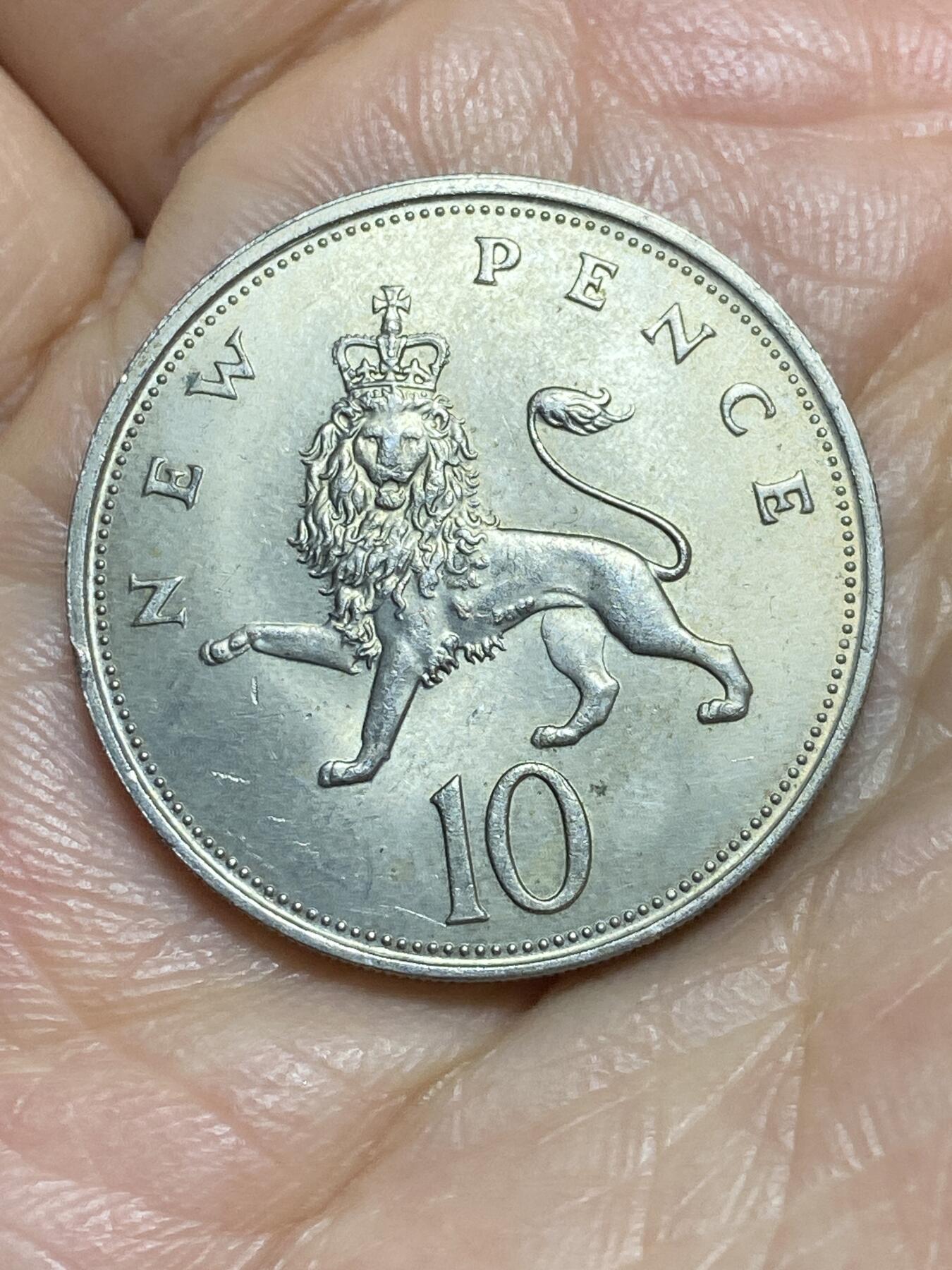 2026年第一场(总第一百七十场）外国好品散币场(免佣金) 英国🇬🇧1968年10新便士(伊丽莎白二世中年花冠，十进制第一版首发年)