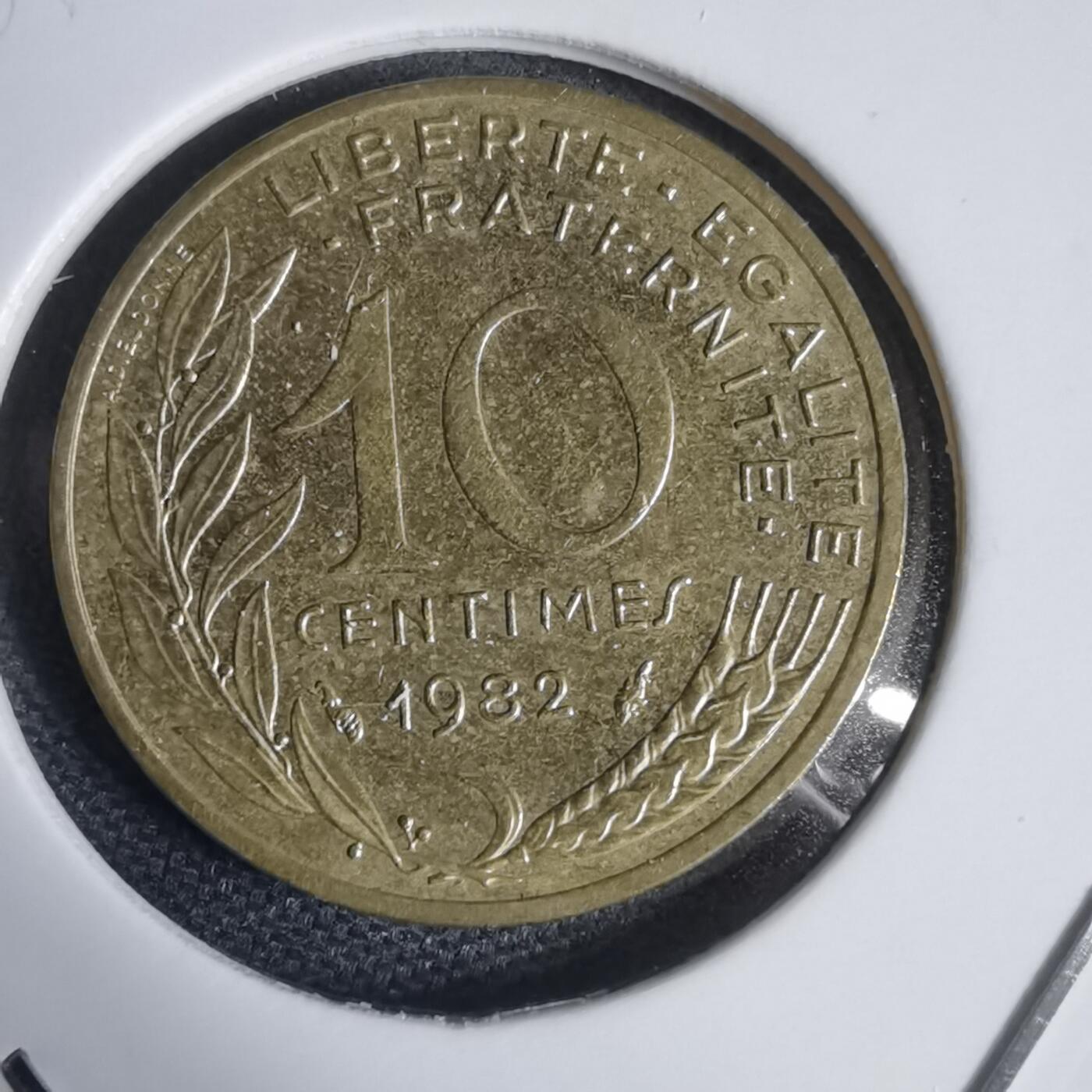 沼泽如烟--第949场 法国1982年十分