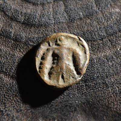 【良泉】第45期【直播场】1月15日晚19.30点开拍！ 208组，西方古代钱币、丝路古珠杂项专场 - 公元3-4世纪【寄多罗】铜币，3.84克