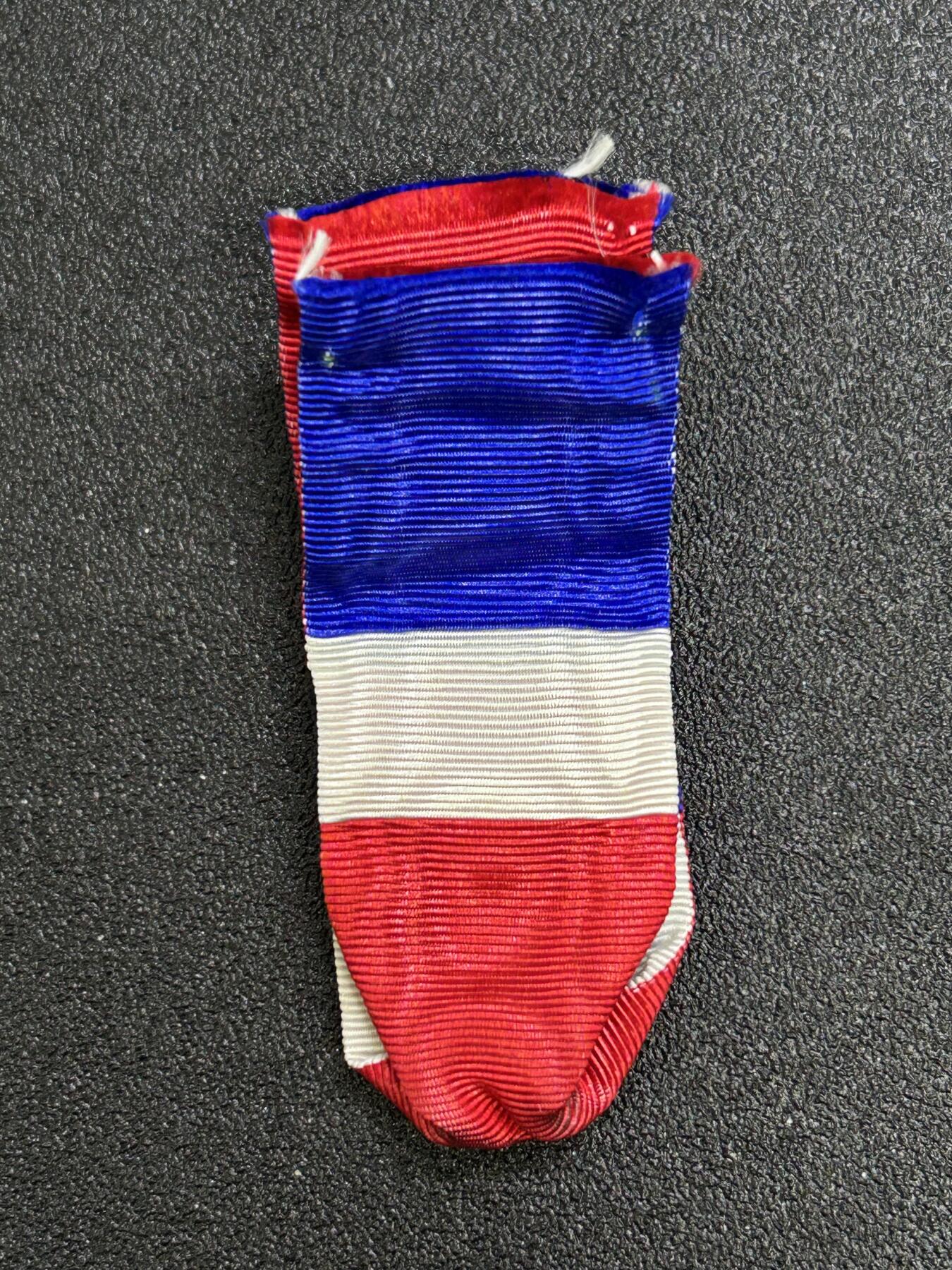 西秦中古拍卖第七十一期 法国军官级绶带