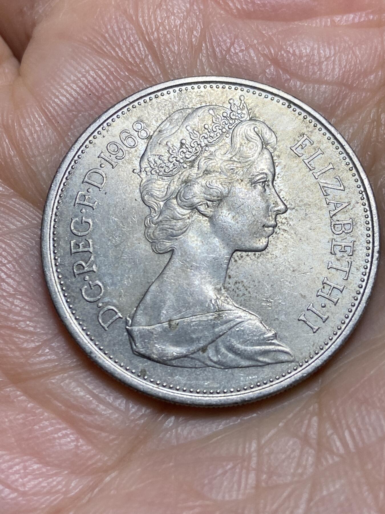 2026年第一场(总第一百七十场）外国好品散币场(免佣金) 英国🇬🇧1968年10新便士(伊丽莎白二世中年花冠，十进制第一版首发年)