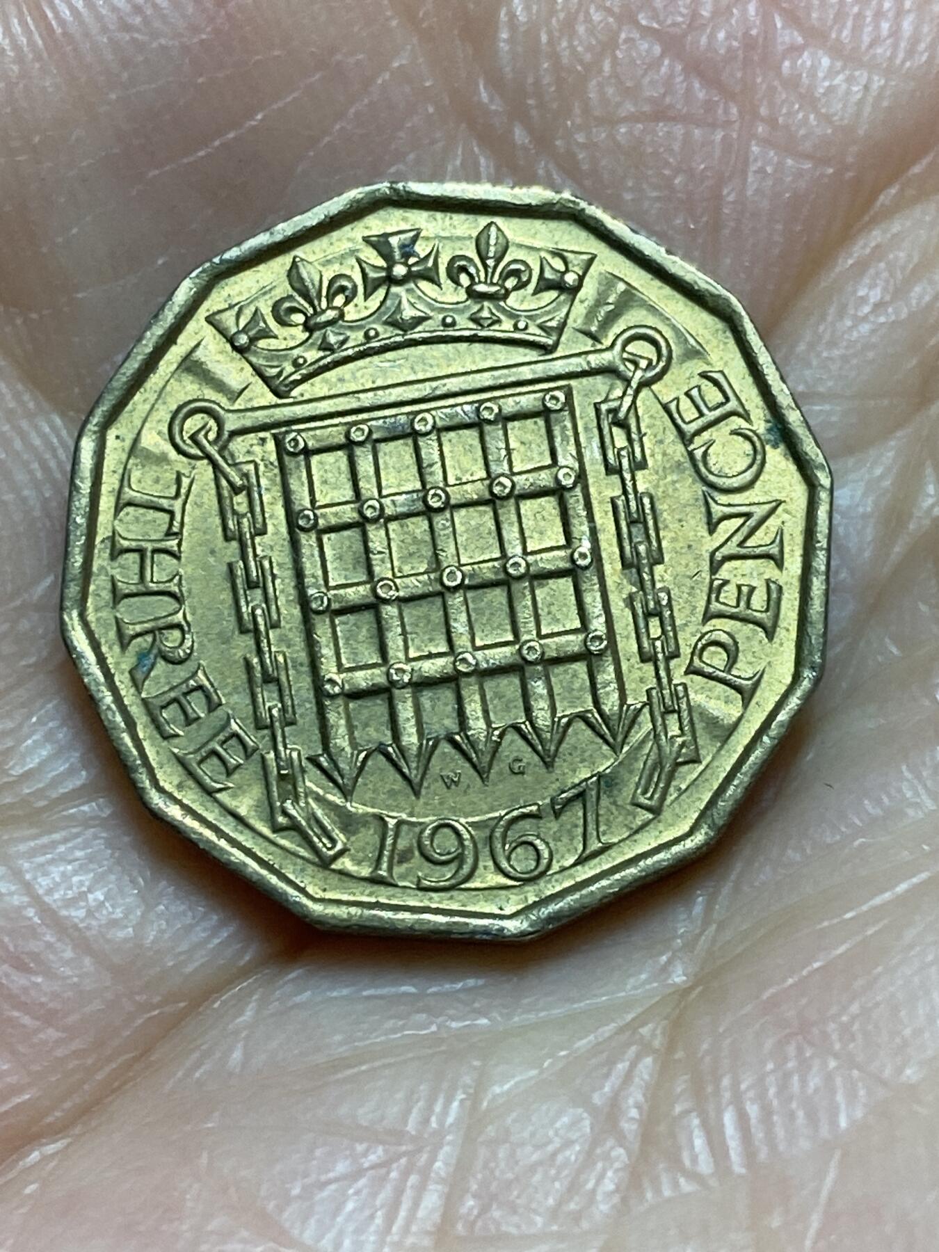 2026年第一场(总第一百七十场）外国好品散币场(免佣金) 英国🇬🇧1967年3便士(伊丽莎白二世青年桂冠第二版，普制币关门年)