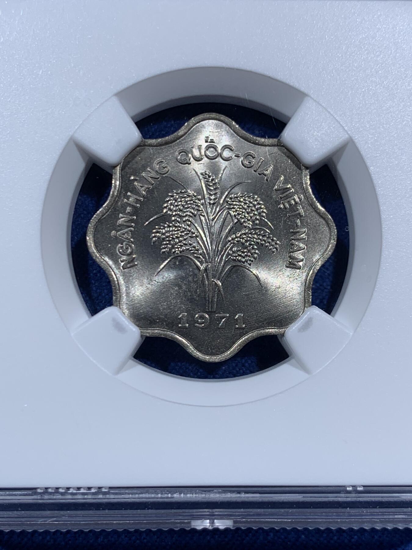 《竞宝斋》第452场 周日，周一 2场连拍 （全场包邮，欢迎送拍）