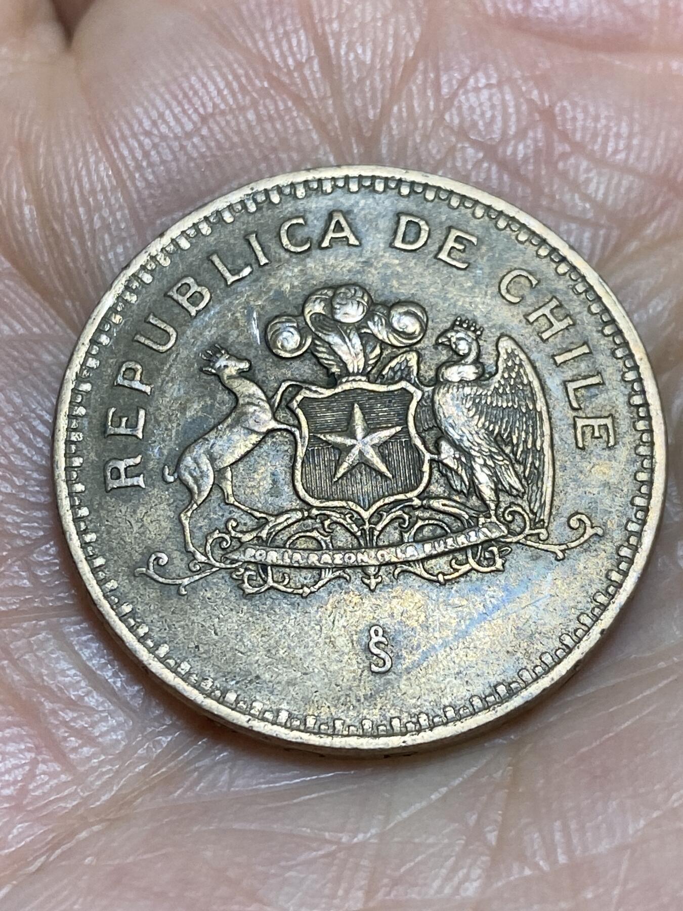 2026年第一场(总第一百七十场）外国好品散币场(免佣金) 智利🇨🇱1992年100比索(第二版，弯尾9版)