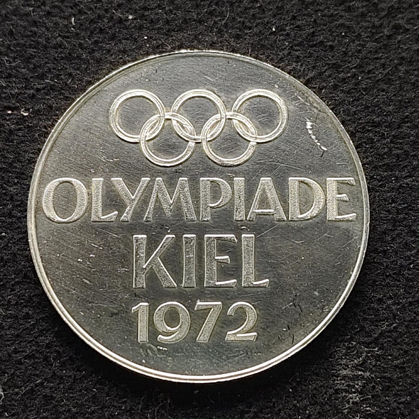 【全场包邮】纯粹捡漏拍491场（免费代拍第28场） 【银章】德国1972年基尔市举办慕尼黑奥运会帆船赛精制15克纯银纪念银章-有银标