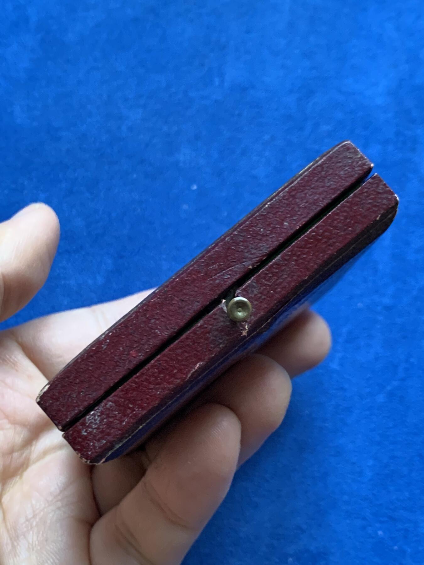 《竞宝斋》第452场 周日，周一 2场连拍 （全场包邮，欢迎送拍） 法国西南犬业协会纪念铜章 38.1克 40.8mm 丰饶角铜标 带盒