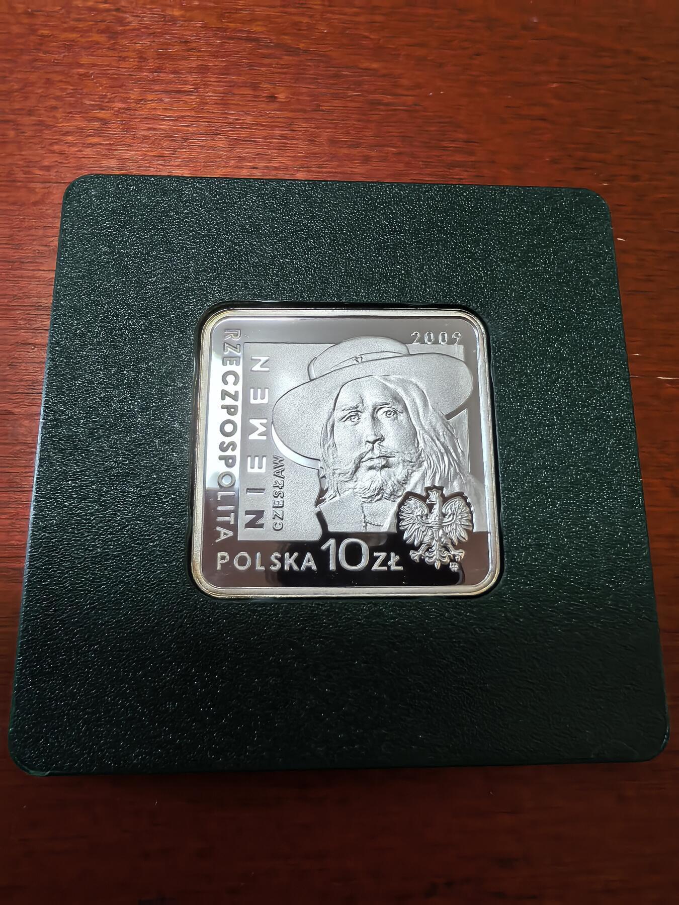 长老汇蛇年精选第八十九场拍卖 2009波兰艺术家切斯瓦夫·尼曼10兹罗提方形精制银币，14.14克925银，原厂盒