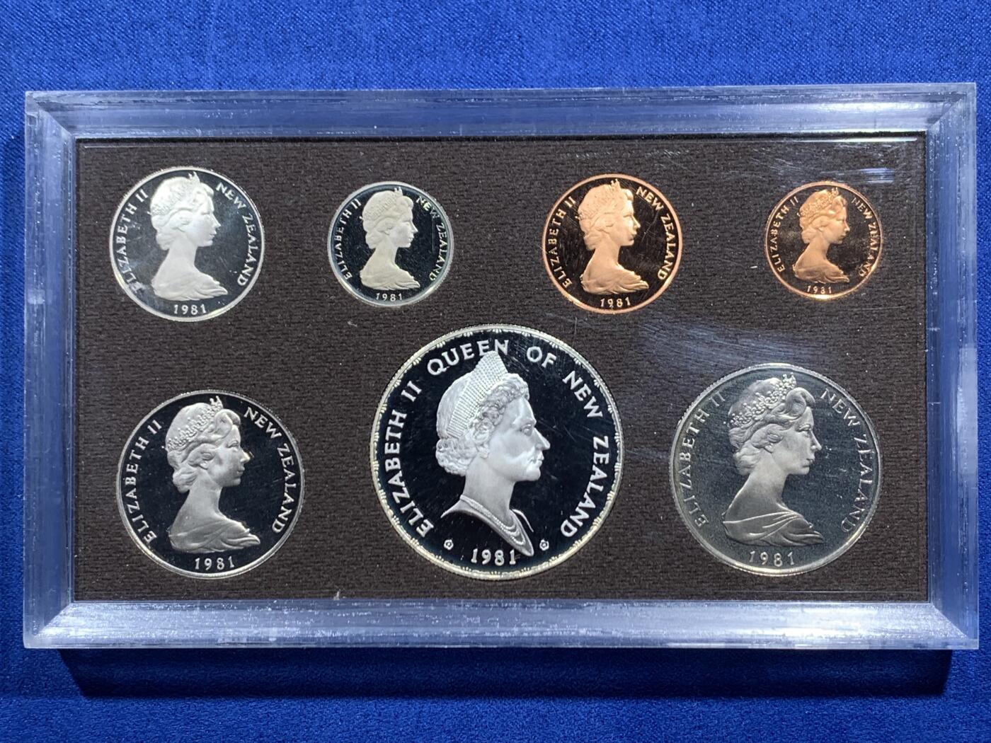 《竞宝斋》第452场 周日，周一 2场连拍 （全场包邮，欢迎送拍）