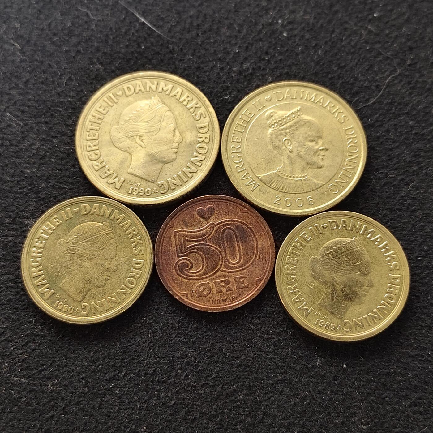 【全场包邮】纯粹捡漏拍490场（免费代拍第27场） 丹麦1989-2006年玛格丽特二世女王50欧尔-20克朗大面值5枚一组（60克朗兑换约66.5元）