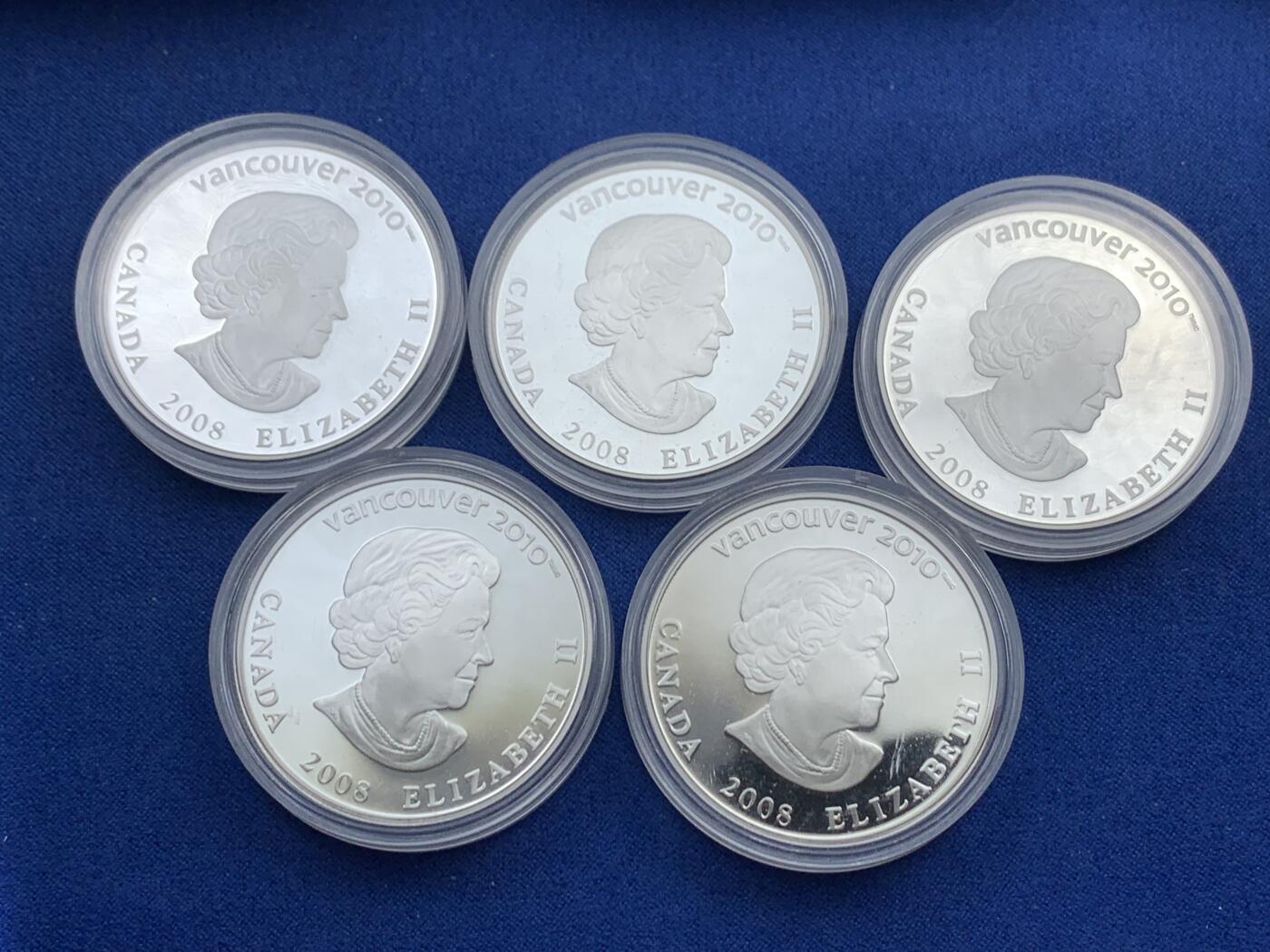 《竞宝斋》第452场 周日，周一 2场连拍 （全场包邮，欢迎送拍） 加拿大2010年25元X5精制幻彩银币套 温哥华冬奥会 约27.7克X5枚 925银 盒证全
