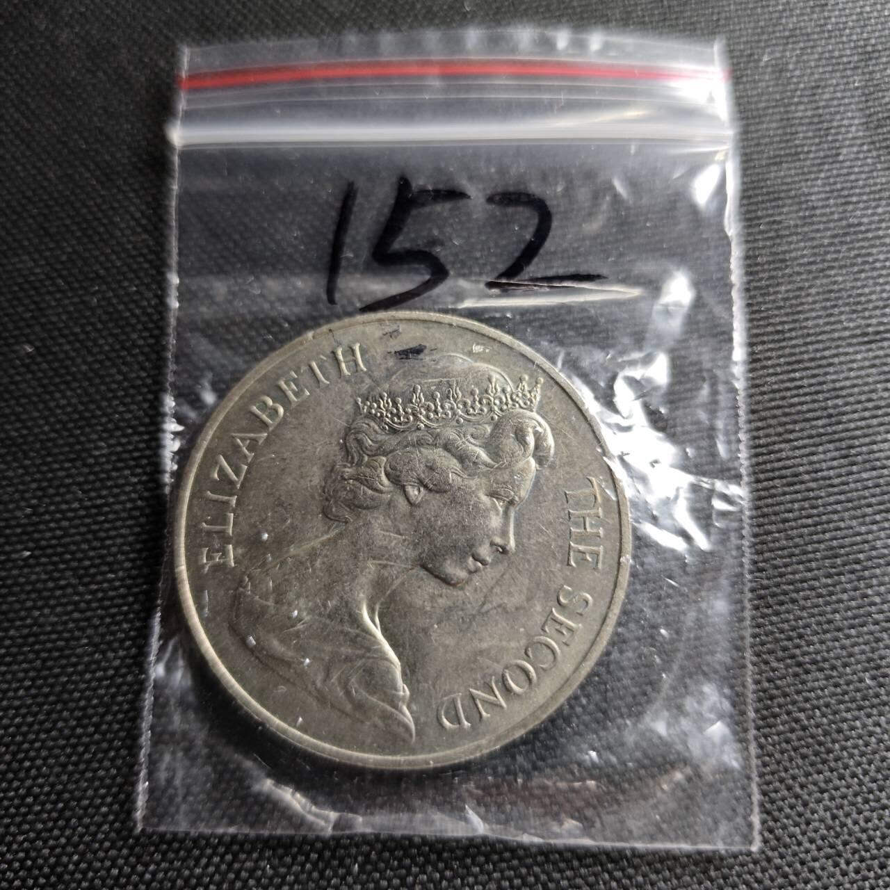 KK钱币收藏小铺 《套币 好品/批量散币专场》  2月预留时间 周末发货  1973圣赫勒拿25便士纪念币 克朗形纪念币