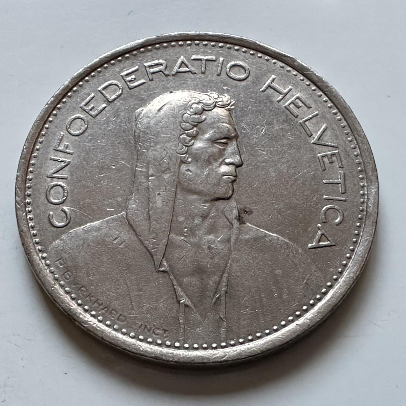 🌹外币初藏🌹🐯2025年第147场  每周二四六晚8️⃣点 接代拍 瑞士1968年五法郎