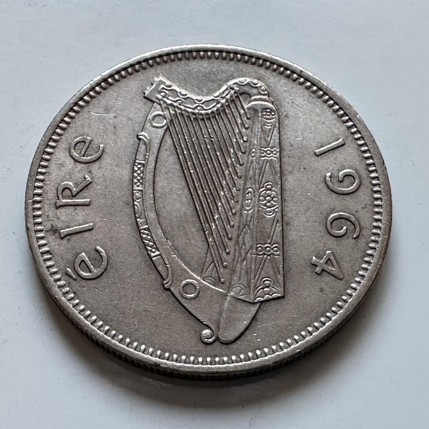 🌹外币初藏🌹🐯2025年第147场  每周二四六晚8️⃣点 接代拍 爱尔兰1964年一先令