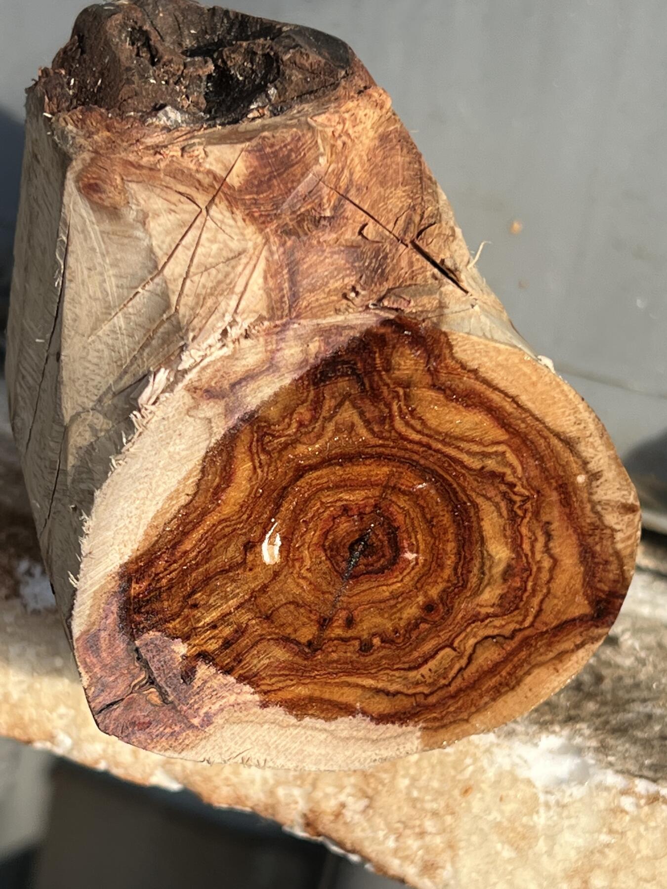 零元拍：  NO88-3 海南黄花梨原料。115/40/65/55MM