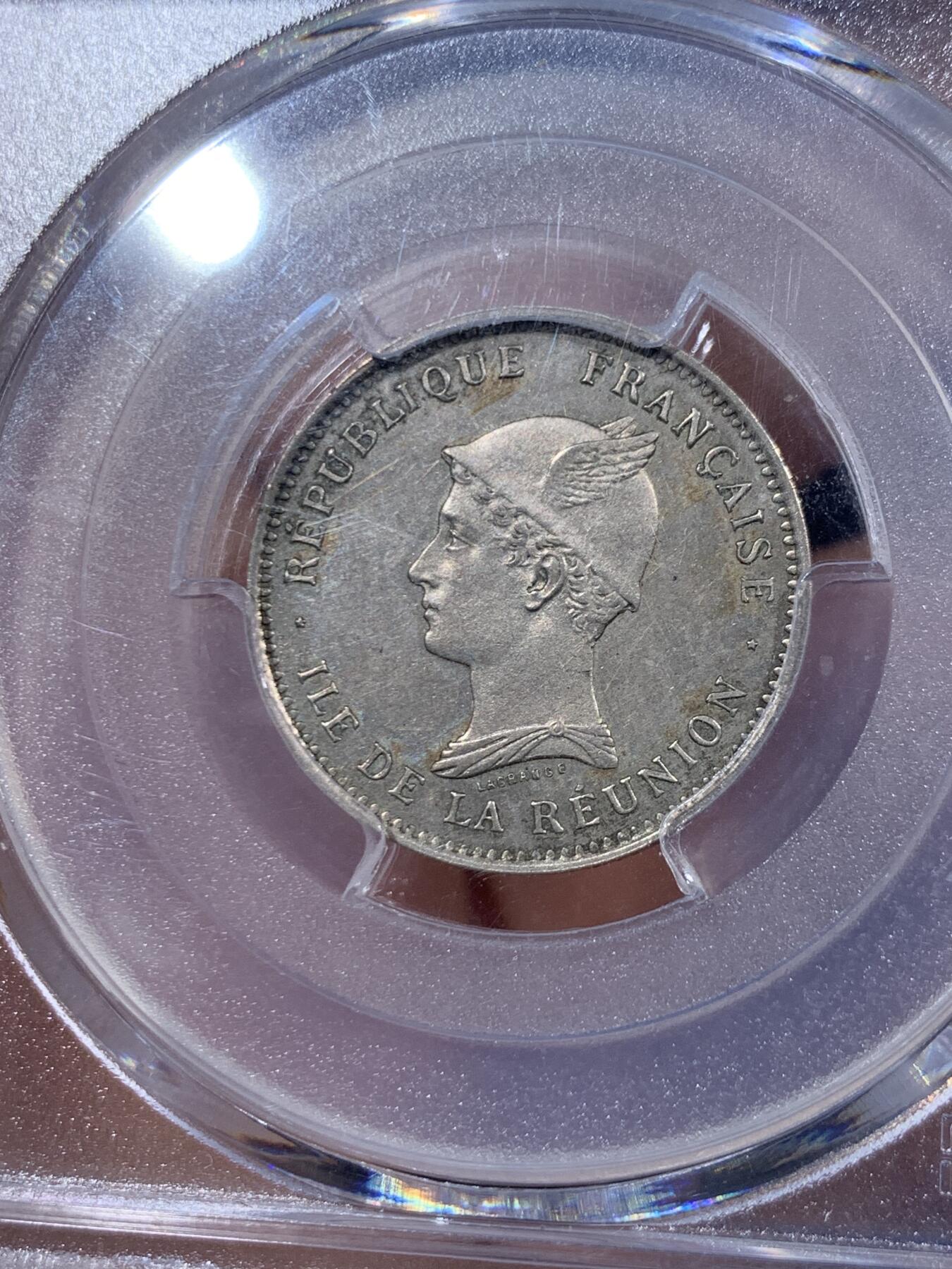 《竞宝斋》第452场 周日，周一 2场连拍 （全场包邮，欢迎送拍） PCGS SP62 法属留尼旺 50分 样币 非常稀少的品种 稀少等级因为R3 背面支撑有磕