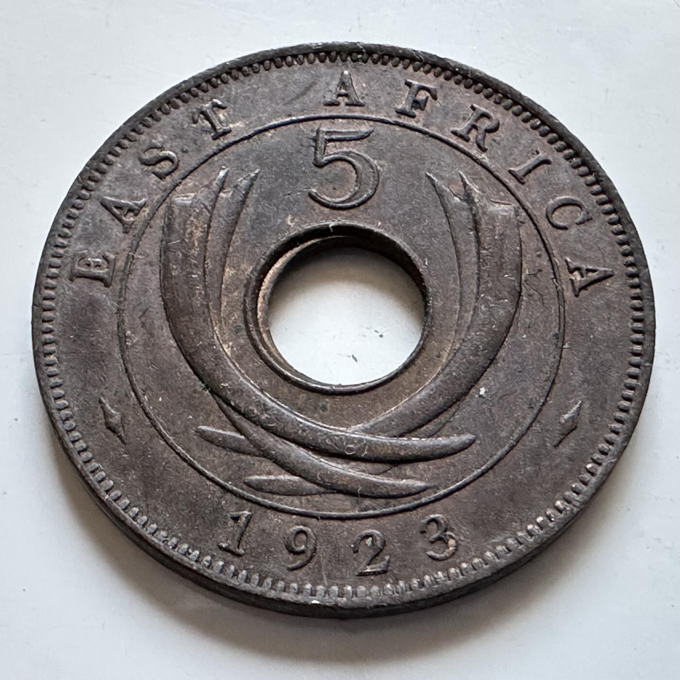 🌹外币初藏🌹🐯2025年第147场  每周二四六晚8️⃣点 接代拍 英属东非1923年五分