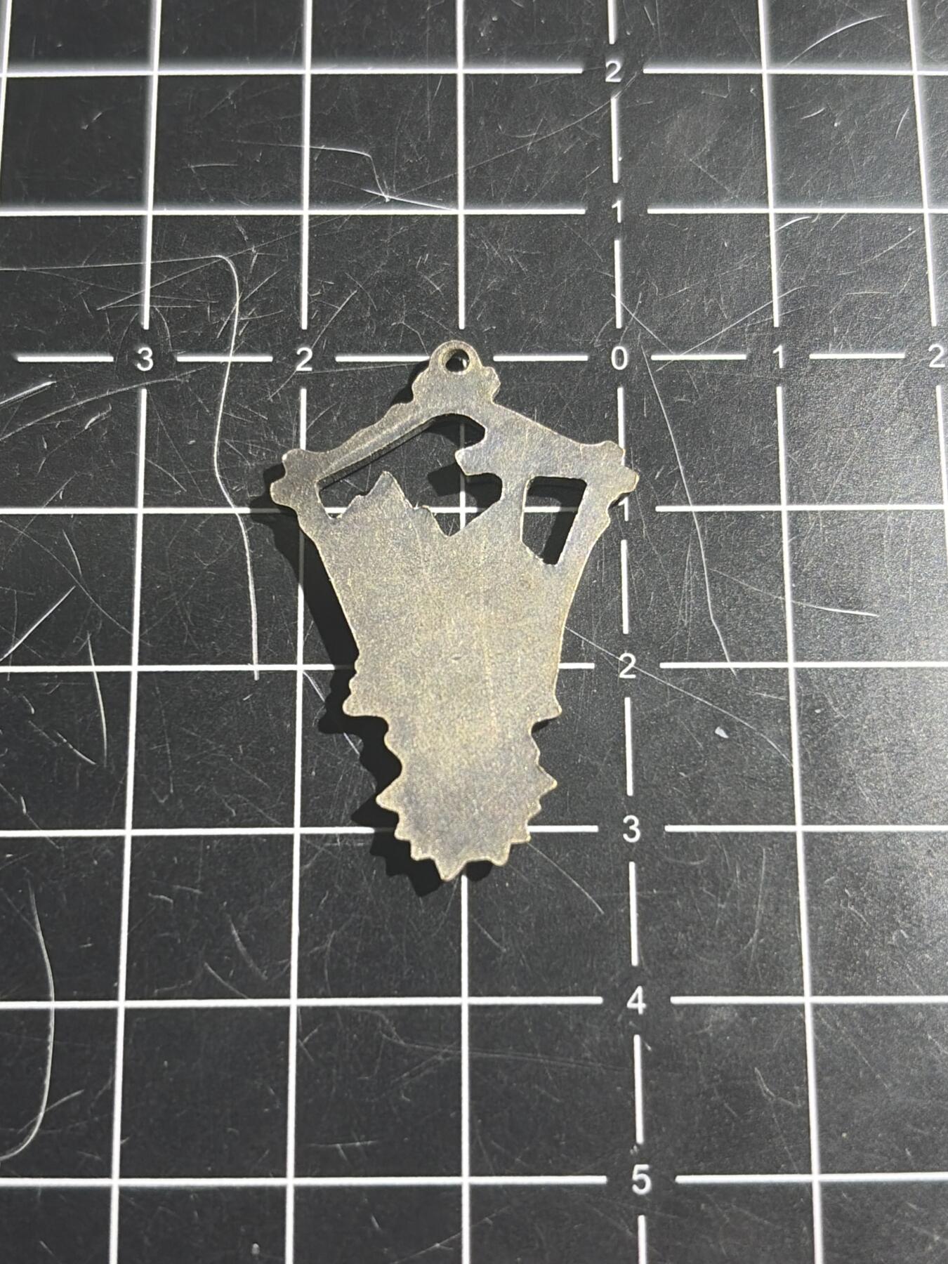 古冰库章牌勋赏收藏0起拍卖 登山纪念章