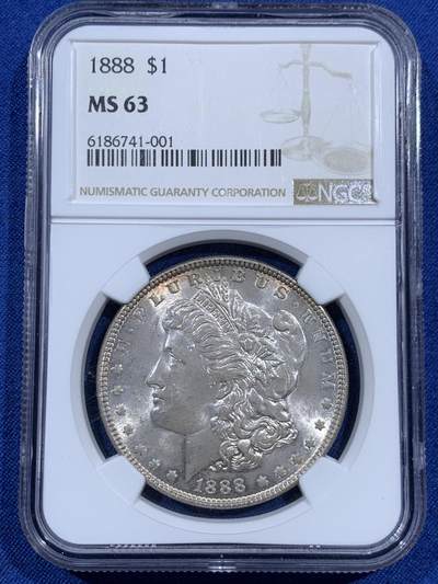 《竞宝斋》第452场 周日，周一 2场连拍 （全场包邮，欢迎送拍） - NGC MS63 美国1888年摩根1圆银币 吉祥年份
