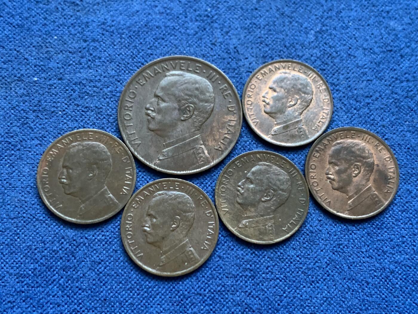 《竞宝斋》第452场 周日，周一 2场连拍 （全场包邮，欢迎送拍） 六枚一组 意大利1914/1916年1分/2分拿花铜币