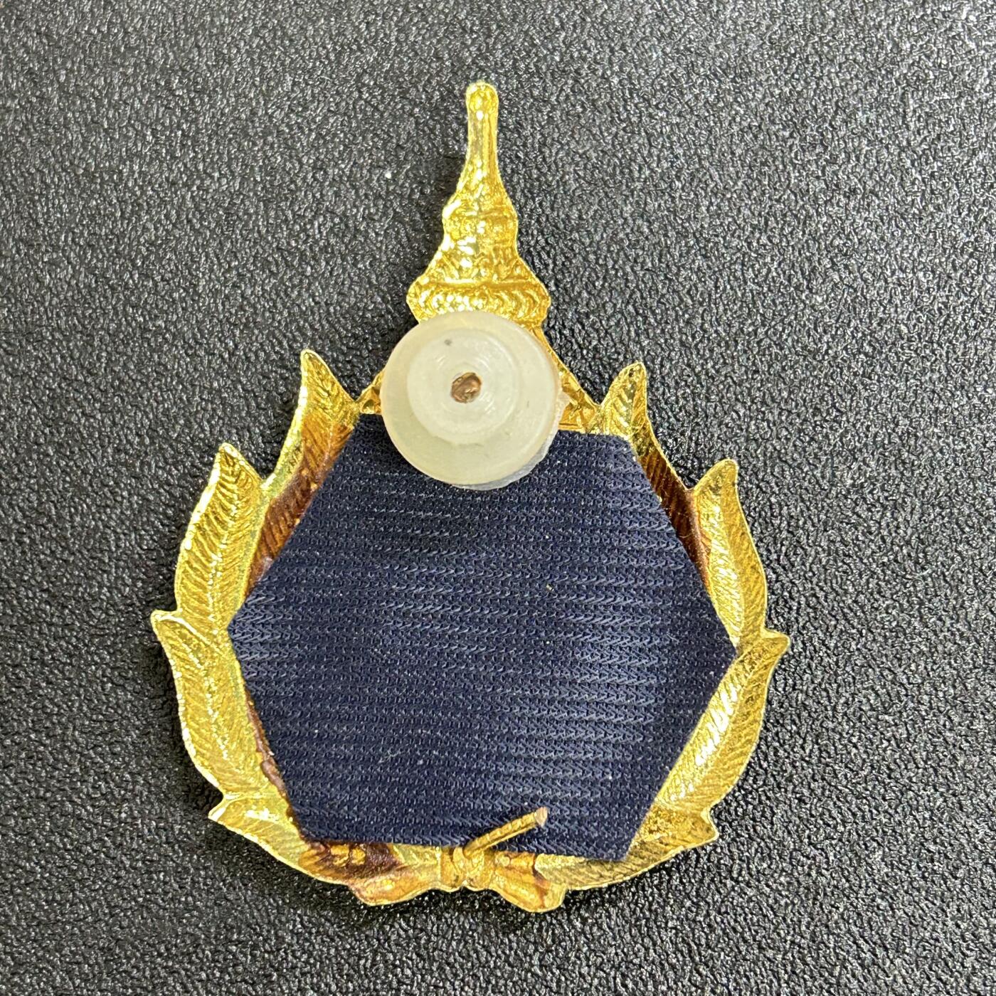 西秦中古拍卖第七十一期 泰国皇家宪兵团/军官预备役训练团大帽徽