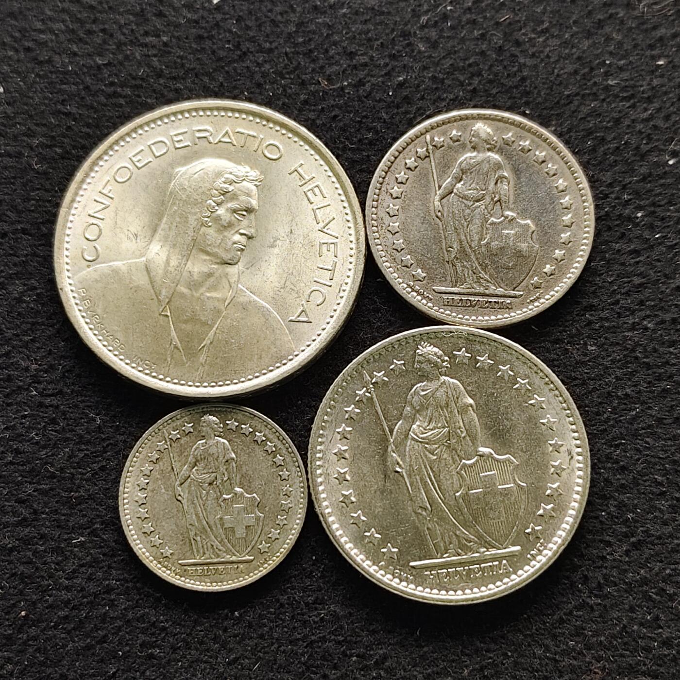 【全场包邮】纯粹捡漏拍491场（免费代拍第28场） 瑞士各年份1/2-5法郎4枚全银套币（共计32.5克）