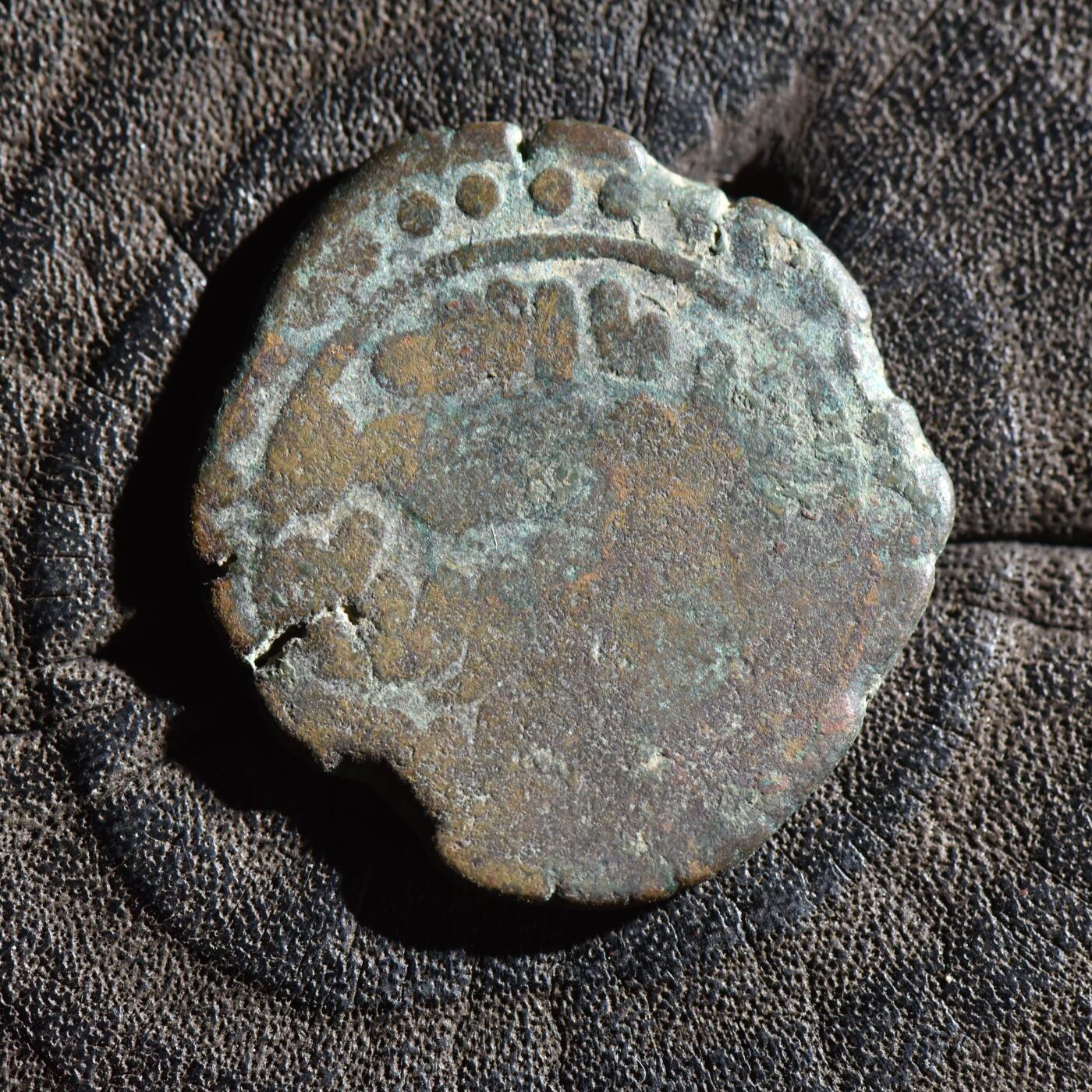 【良泉】第45期【直播场】1月15日晚19.30点开拍！ 208组，西方古代钱币、丝路古珠杂项专场 公元1158–1180年【丝绸之路】东喀喇汗国，阿尔斯兰·汗·穆罕默德 ·易卜拉欣，法尔斯铜币，5.99克