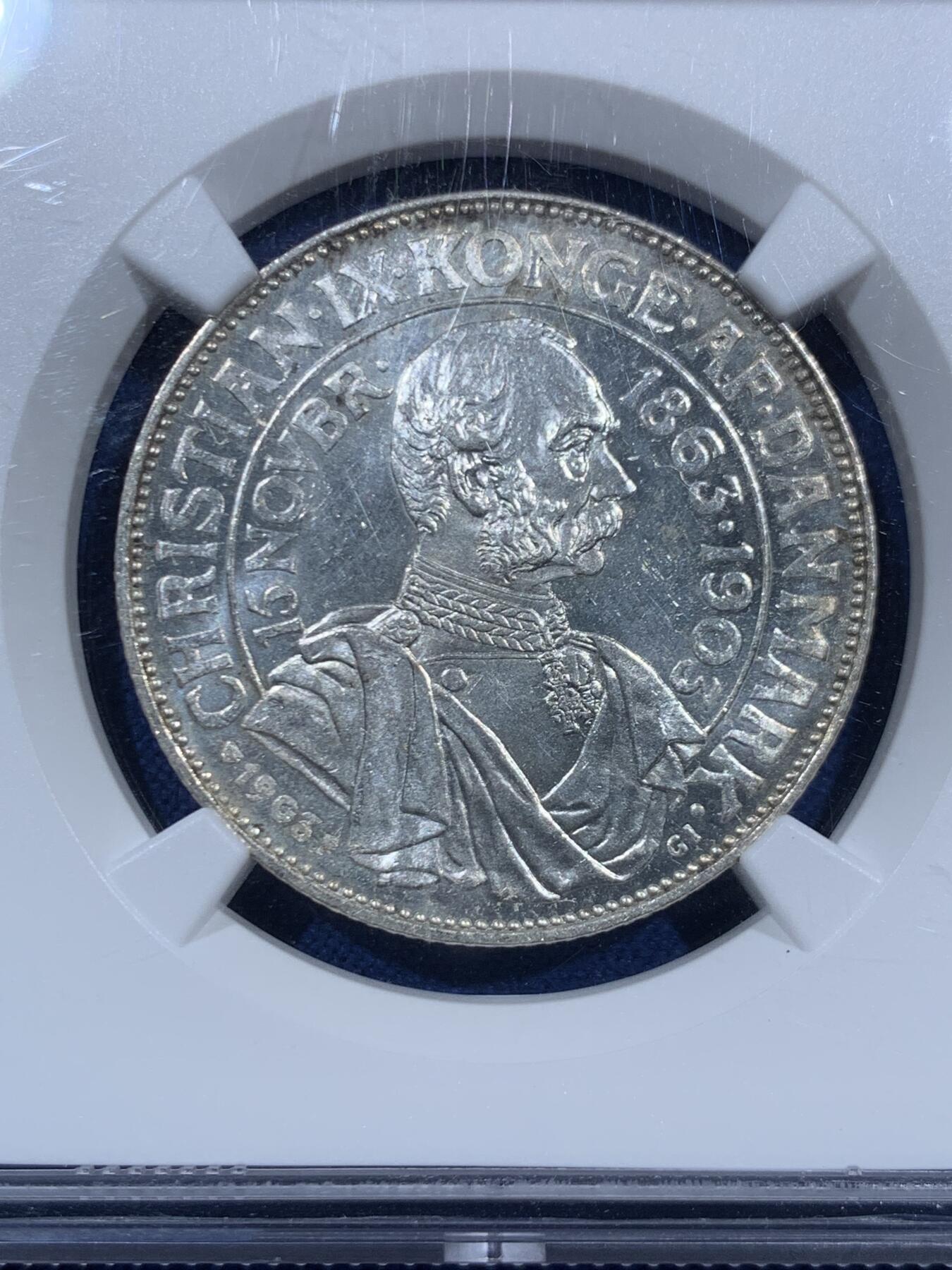 《竞宝斋》第452场 周日，周一 2场连拍 （全场包邮，欢迎送拍） NGC MS63 丹麦1903年国王登基40周年纪念银币