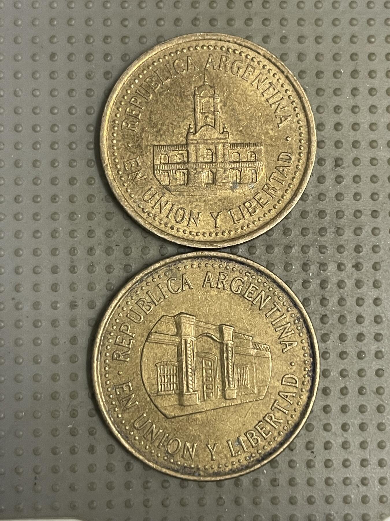 2025年第150场各国散币拍卖（总第150场） 阿根廷2枚