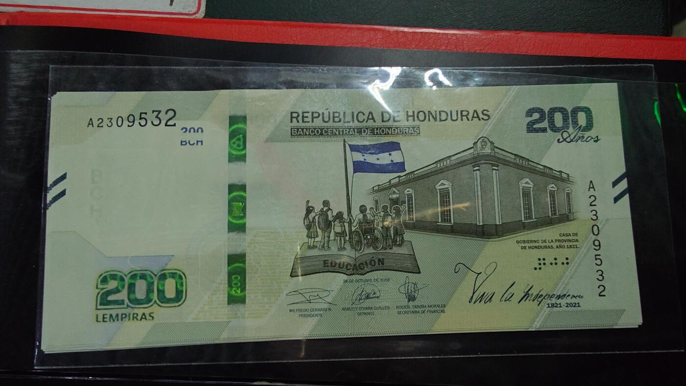 【新年二拍】世界钱币～微拍第223期暨2025年第63期  裸钞专场超低起拍 欢迎参与 2021年洪都拉斯200 纪念钞全新绝品无47A冠尾号532