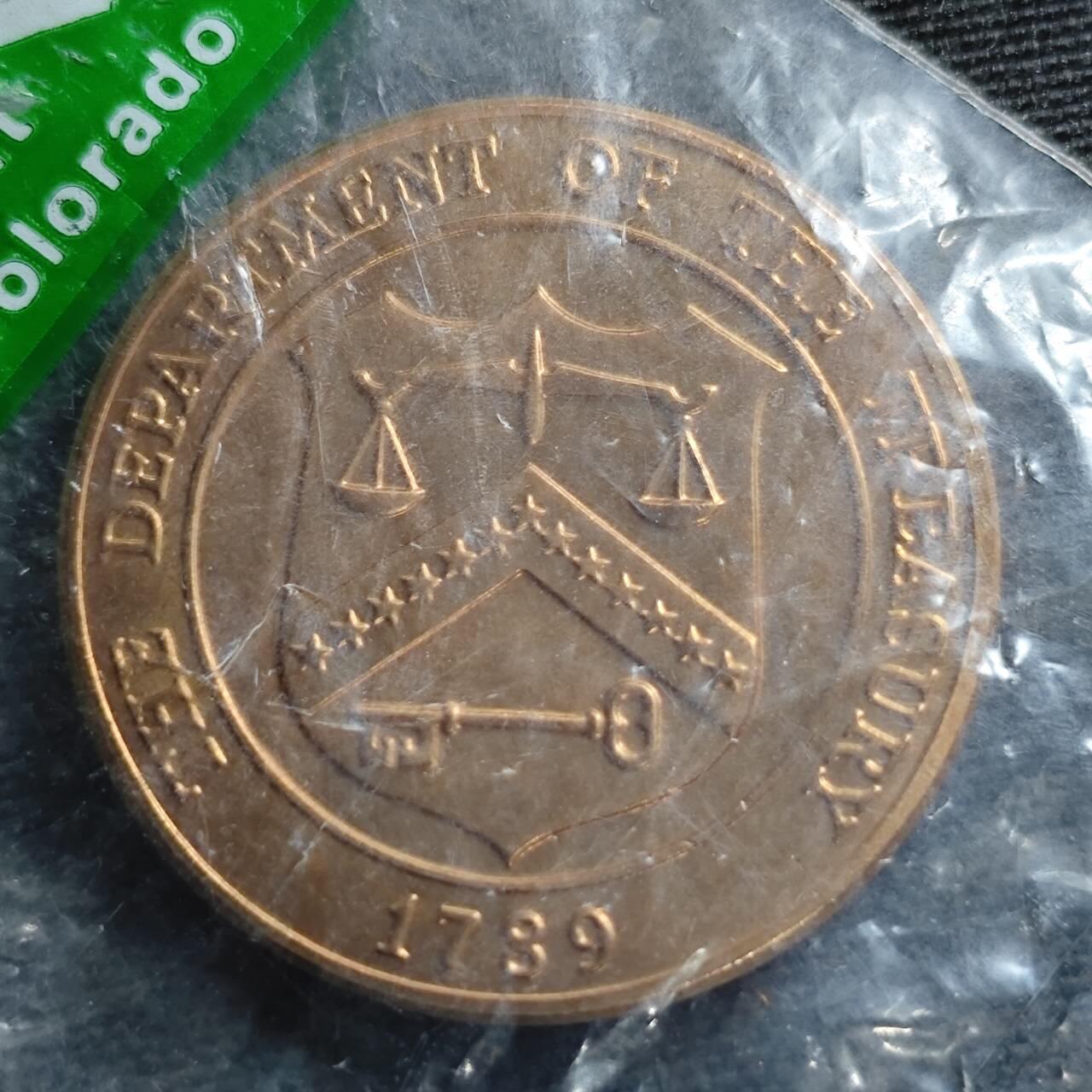 KK钱币收藏小铺 《套币 好品/批量散币专场》  2月预留时间 周末发货  美国造币厂纪念铜章 原封