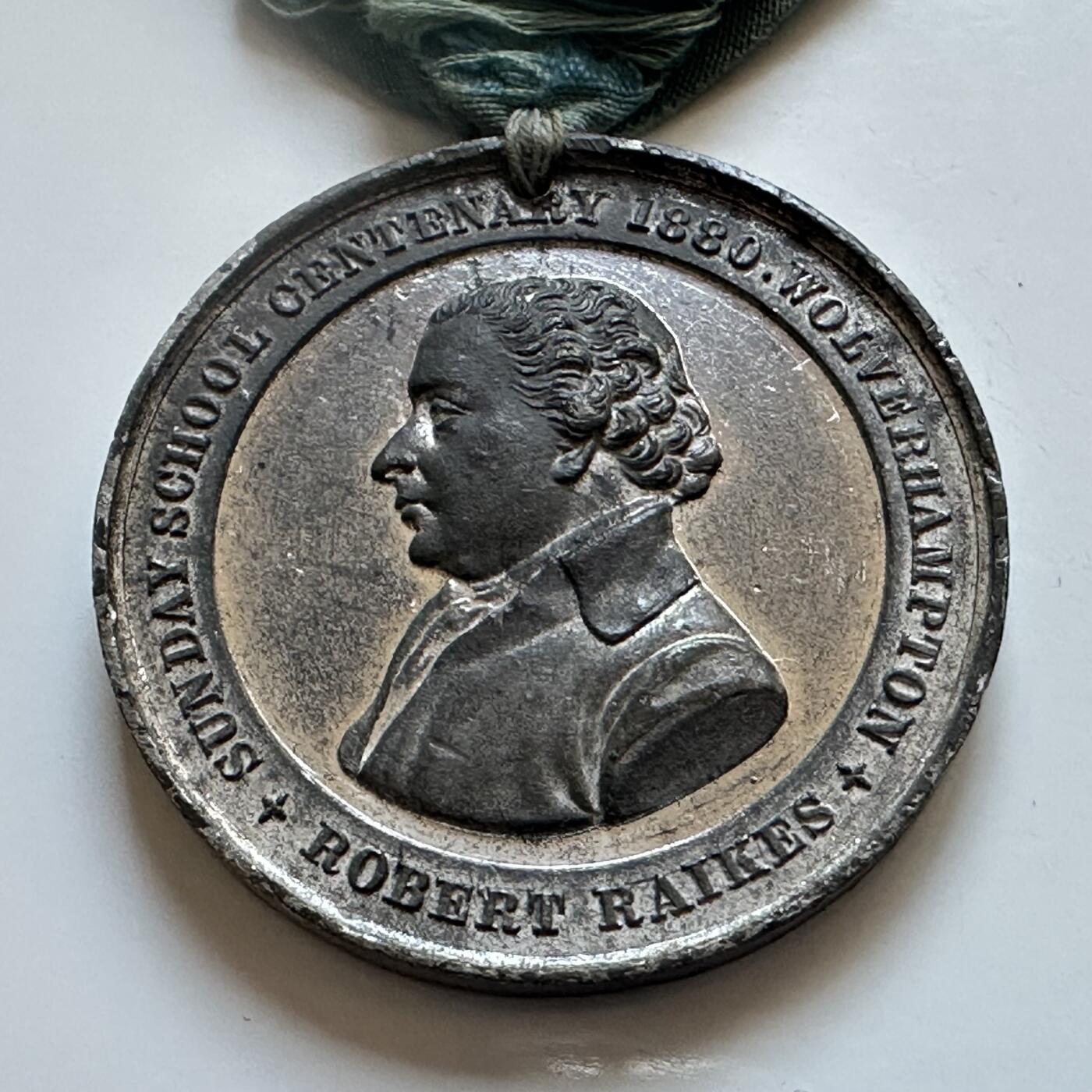 🌹外币初藏🌹🐯2025年第147场  每周二四六晚8️⃣点 接代拍 英国1880年伍尔弗汉普顿主日学校百年纪念章 43.3毫米