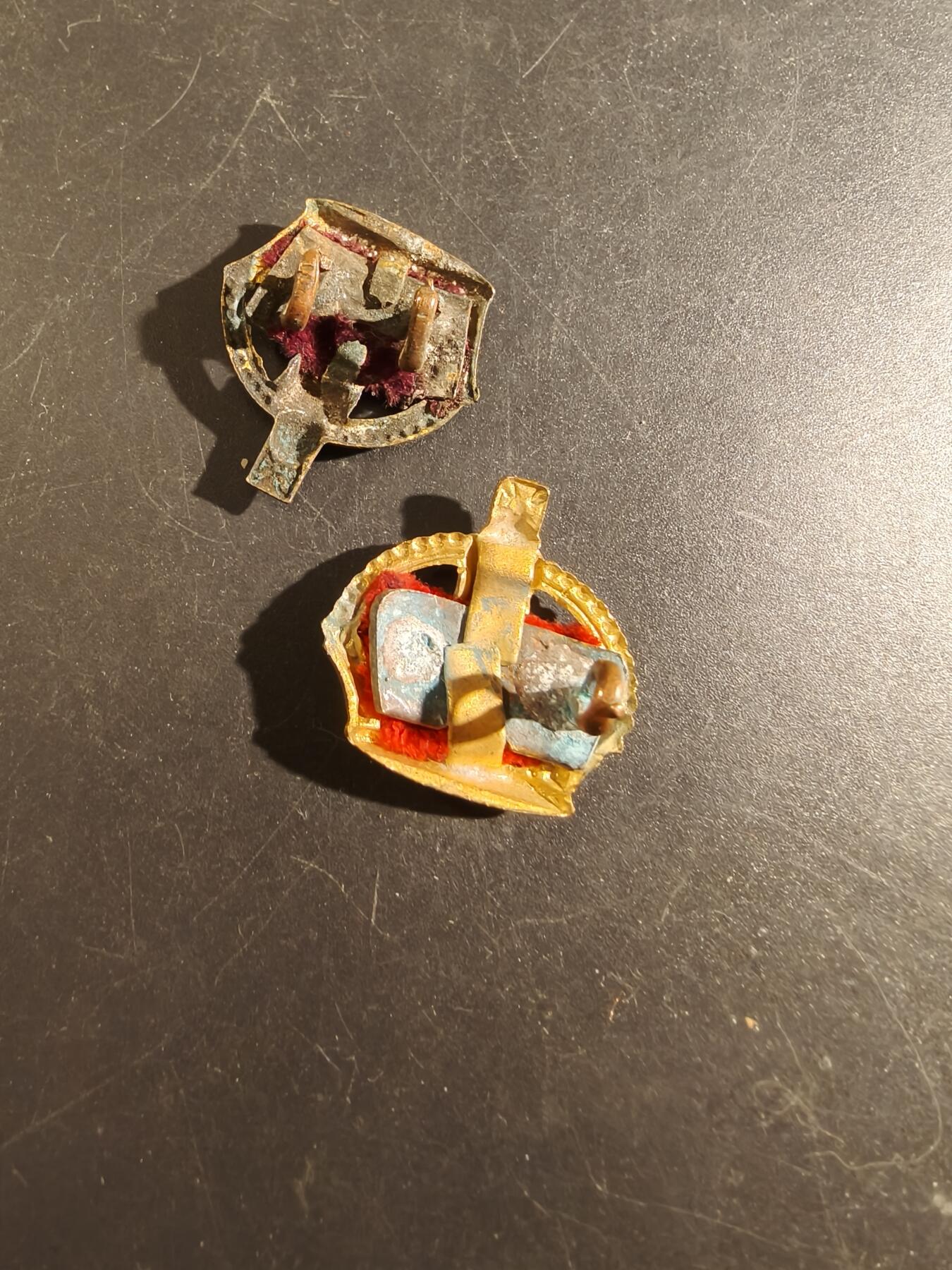 老王徽章第172期 英国国王冠军衔配饰一组2枚     一战时期