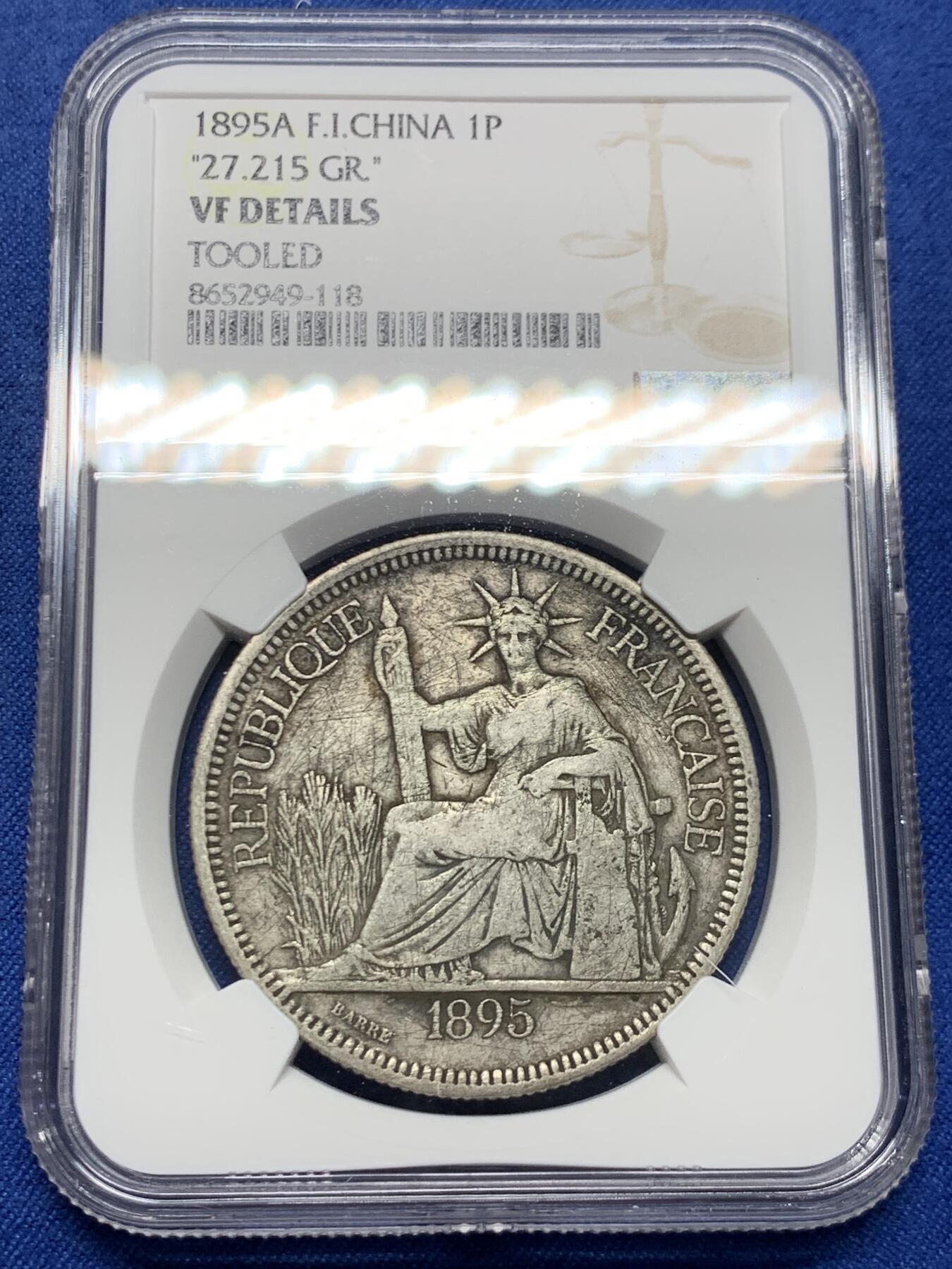《竞宝斋》第452场 周日，周一 2场连拍 （全场包邮，欢迎送拍） NGC VFD 法属印支1895A坐洋1皮亚斯特银币 加重版