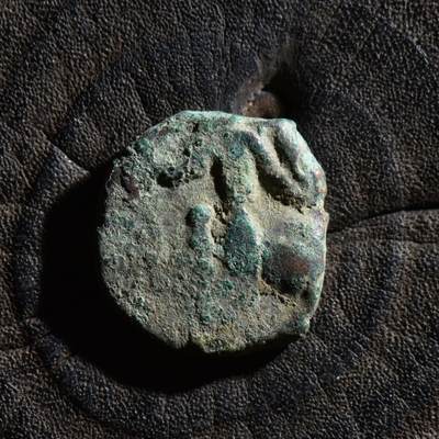 【良泉】第45期【直播场】1月15日晚19.30点开拍！ 208组，西方古代钱币、丝路古珠杂项专场 - 公元247-267年【古印度】贵霜，婆湿色伽“湿婆瘤牛”铜币，6.35克