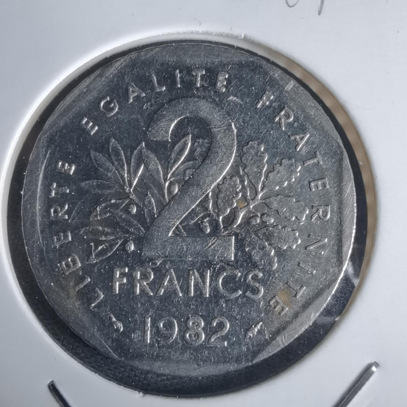 沼泽如烟--第949场 法国1982年2法郎