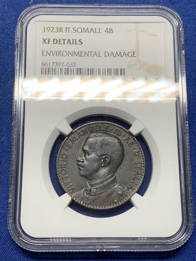 《竞宝斋》第452场 周日，周一 2场连拍 （全场包邮，欢迎送拍） - NGC XFD 意属索马里1923年4比塞大铜币，虽然判了环境污染，但是细节好