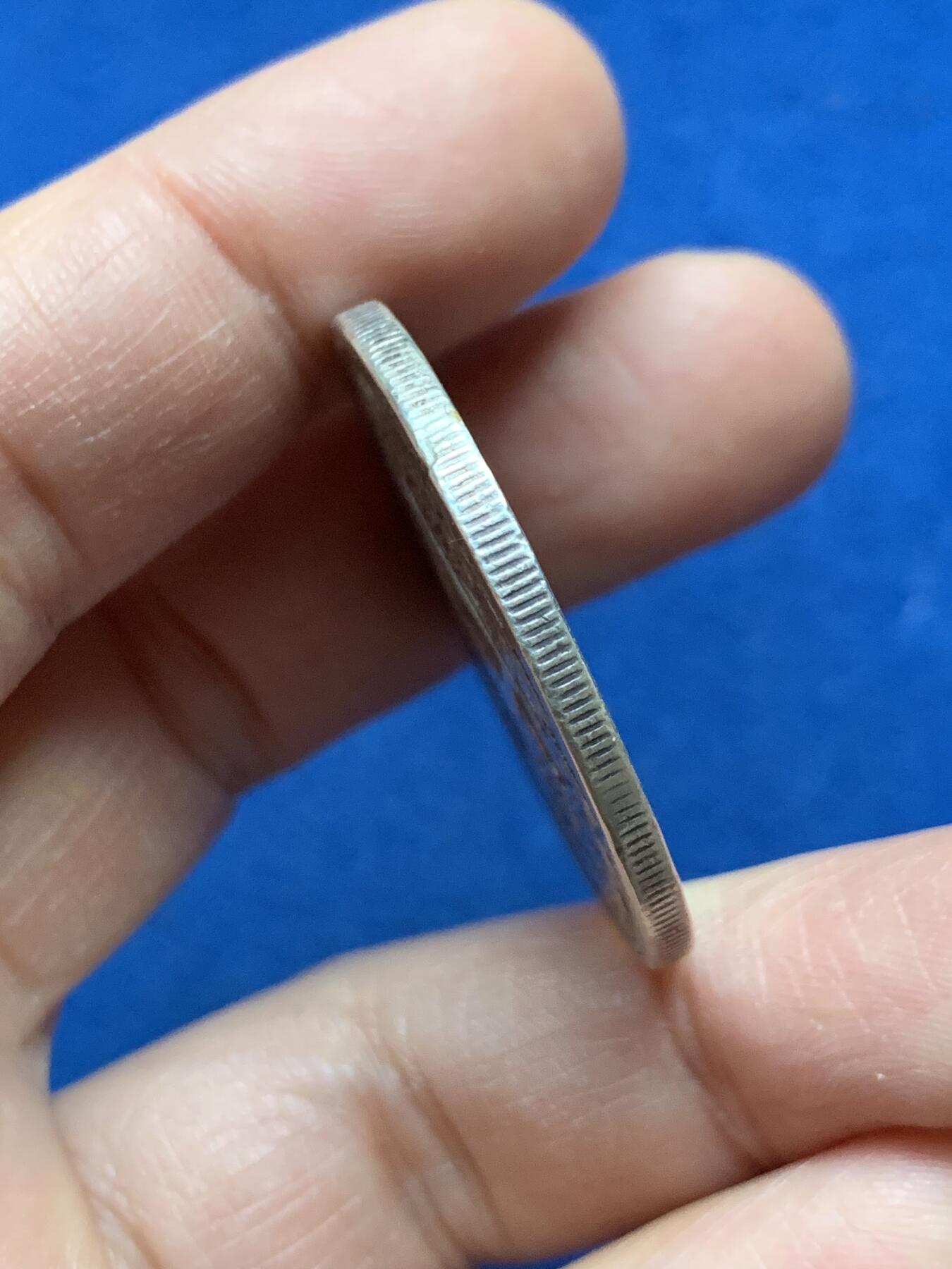 《竞宝斋》第452场 周日，周一 2场连拍 （全场包邮，欢迎送拍） 伊朗 1902年 狮子拿刀 5000第纳尔银币 经典品种