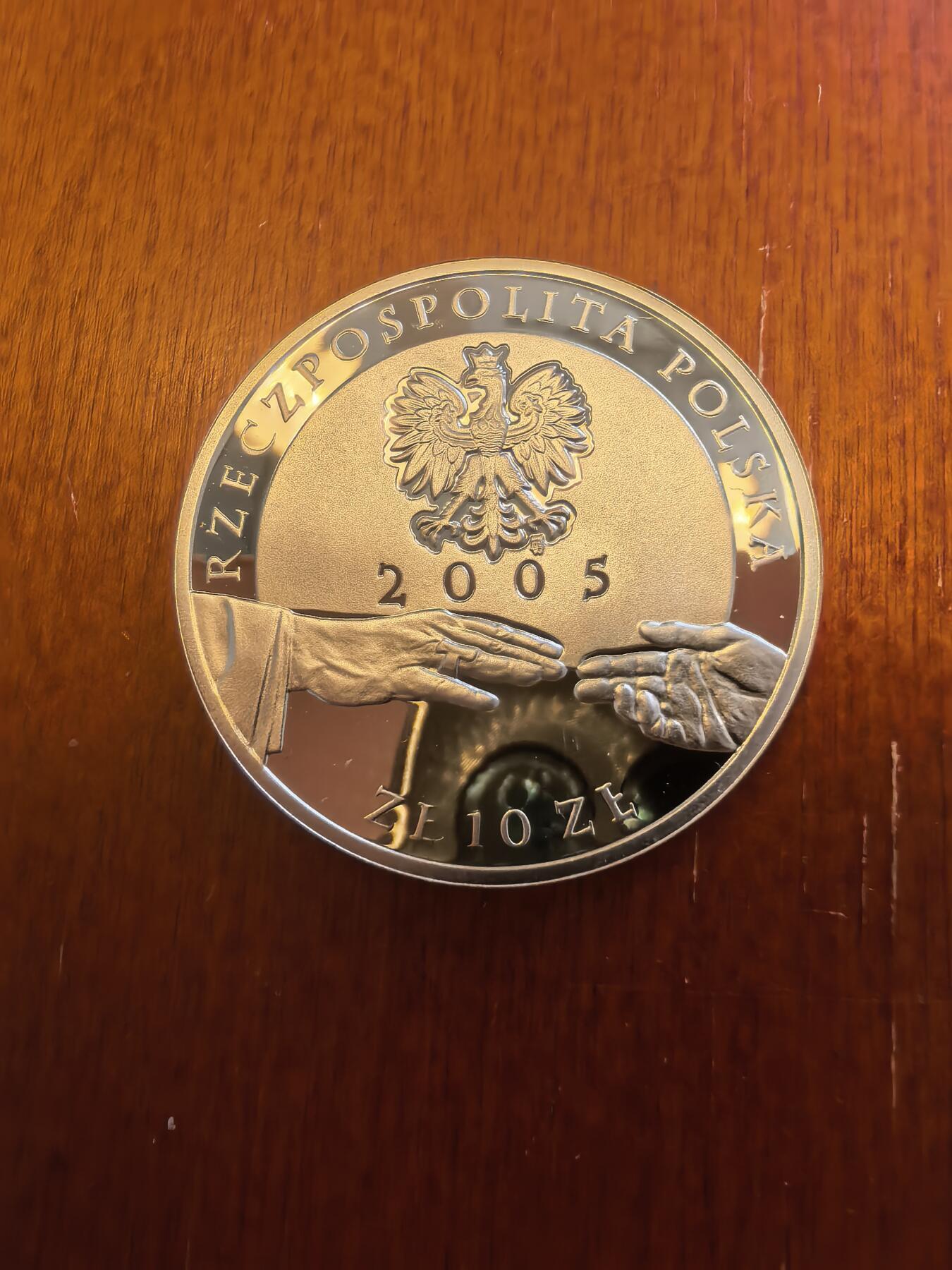 长老汇蛇年精选第八十九场拍卖 2005波兰教皇保罗二世10兹罗提单面镀金精制银币，14.14克925银