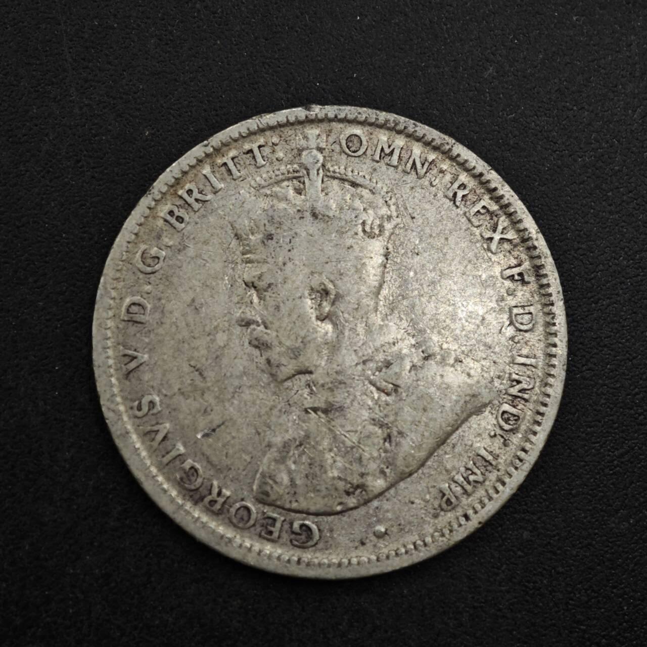 【淘币小摊】实时拍第八百三十七拍   散币银币场   满百包邮可预留二周 每周一统一发货   澳大利亚1914年乔治五世6便士银币