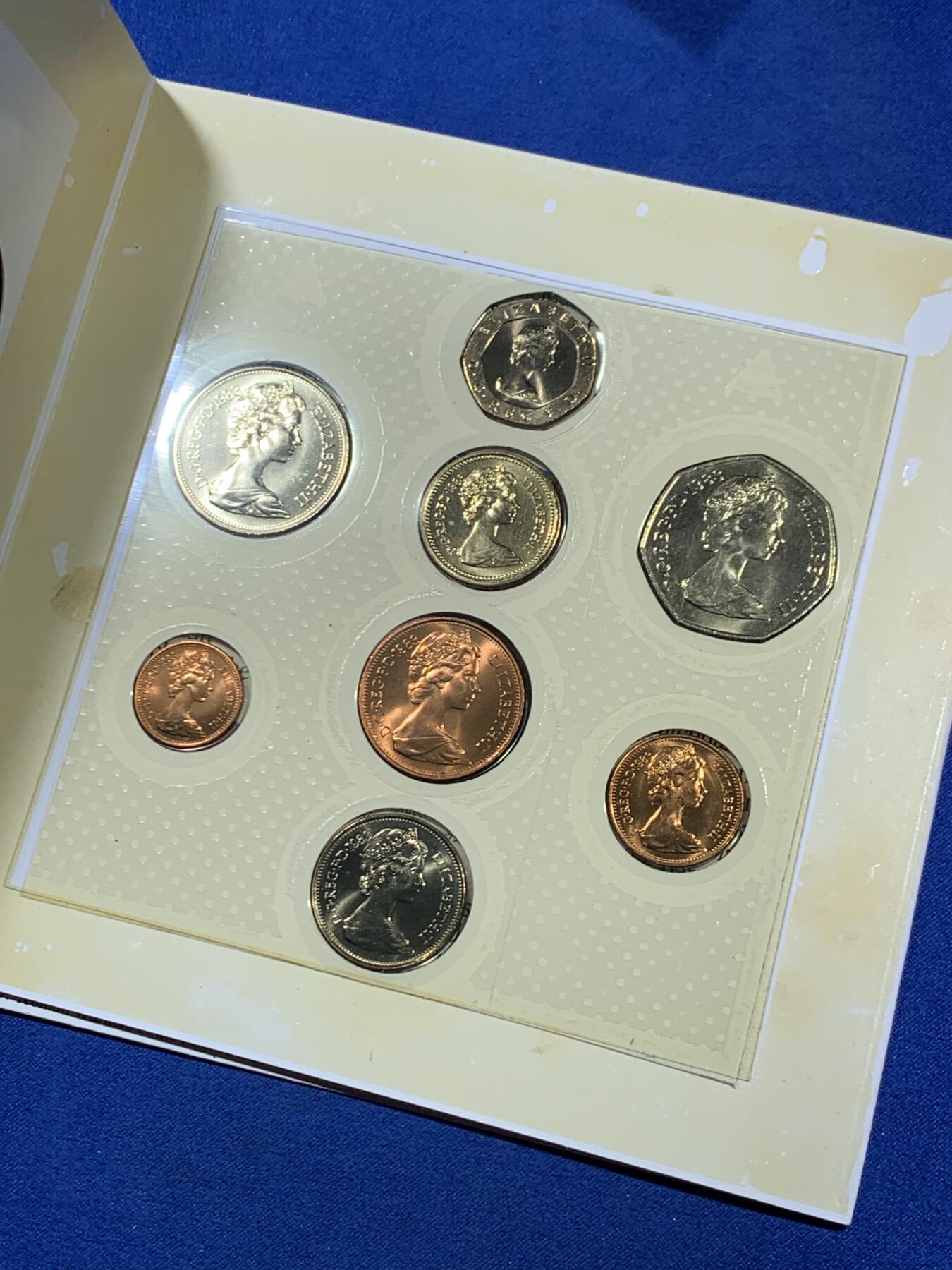 《竞宝斋》第453场 周日，周一 2场连拍 （全场包邮，欢迎送拍）