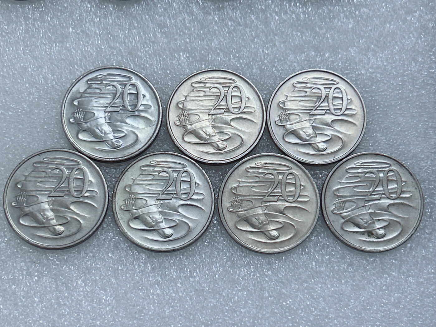 第一海外回流一元起拍收藏 散集专场  第284期 澳大利亚女王高冠版20分硬币 7枚 原光好品