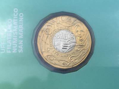 《竞宝斋》第453场 周日，周一 2场连拍 （全场包邮，欢迎送拍） - 圣马力诺 2016年 5欧元 慈悲禧年小卡册双色纪念币