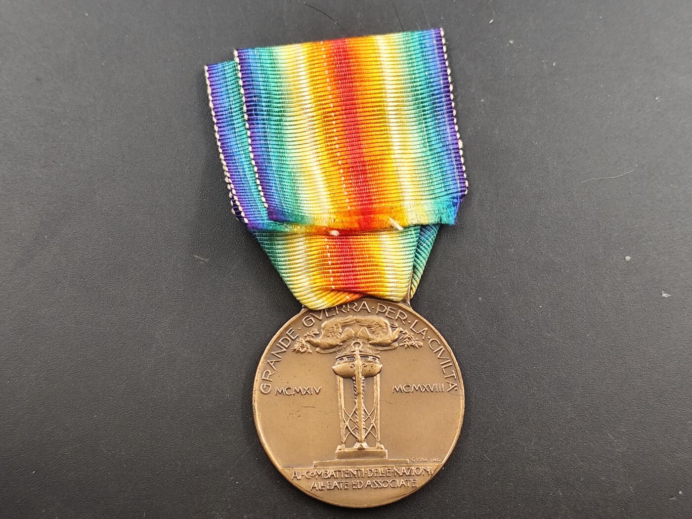 12月28日徽章钱币专场 意大利一战胜利纪念章