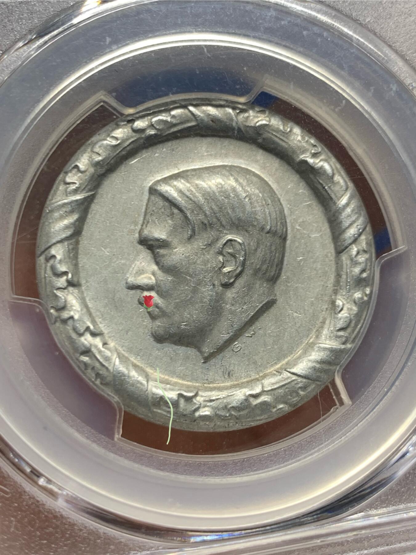 《竞宝斋》第453场 周日，周一 2场连拍 （全场包邮，欢迎送拍） PCGS SP62 德国1933-1945年帝国铝制胸章（加厚盒子封装），章牌目录编号C-215。